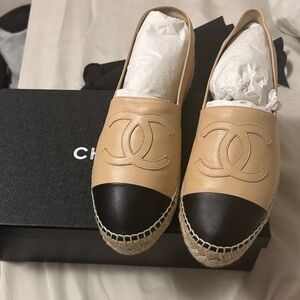 CHANEL Tan and Black Espadrilles